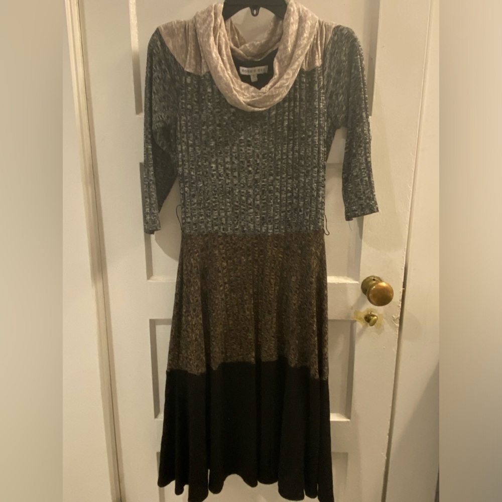Multicolored cowl neck midi dress